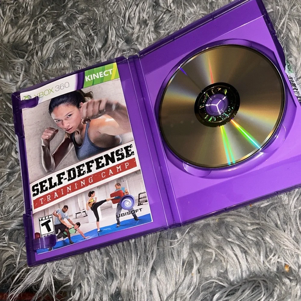 Microsoft XBOX Kinect SELF-DEFENSE Training Camp Video Game Disc/Manuel GUC